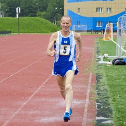 Южносахалинские пенсионеры приняли участие в забегах на 1000 и 1500 метров