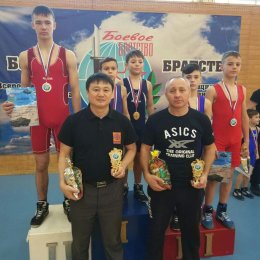 Островные борцы успешно выступили на дальневосточном турнире в Комсомольске-на-Амуре