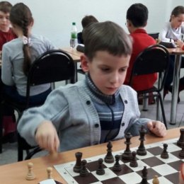 Четыре сахалинских шахматиста набрали 100% очков после трех туров первенства ДФО