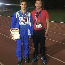 Дмитрий Зимин метнул мяч на серебряную медаль