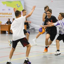 На Сахалине прошел первый турнир по баскетбольному двоеборью