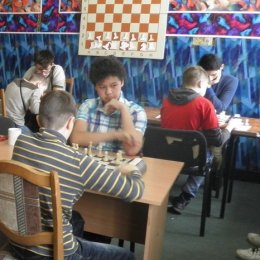 Холмчане опередили шахматистов из Южно-Сахалинска и Поронайска 