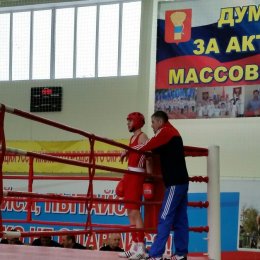 Островные боксеры завоевали три путевки на первенство России среди юношей