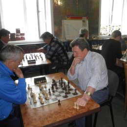 Блиц-турнир в Холмске завершился победой Юрия Добрыдина