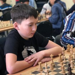Артем Хуснулгатин занял второе место в онлайн блиц-турнире «Счастливые дети», а Андрей Моисеенко - третье (ДОПОЛНЕН ТЕКСТ)