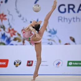 Кира Яблочникова стала победительницей «Кубка чемпионок Алины Кабаевой»