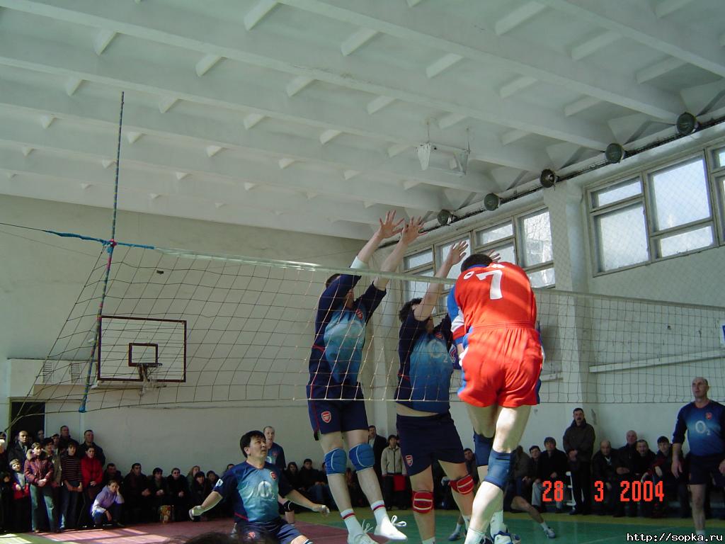 Традиционный турнир памяти Николая Ельчанинова, 2004г.