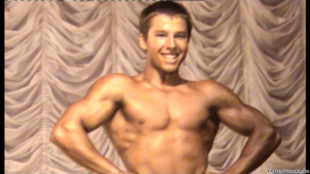 Чемпионат Дальнего Востока по бодибилдингу и фитнесу - 2005