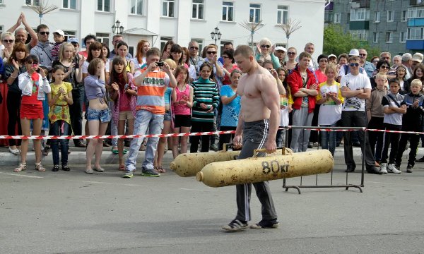 Празднование Дня молодежи и Олимпийского дня в Поронайске