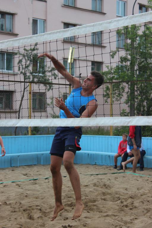 Турнир по пляжному волейболу среди смешанных пар