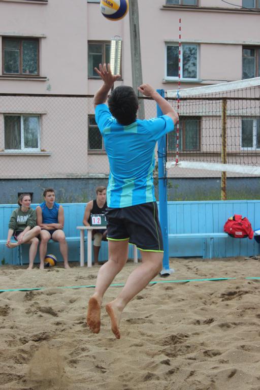 Турнир по пляжному волейболу среди смешанных пар