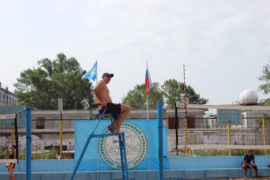 Второй тур чемпионата области по пляжному волейболу