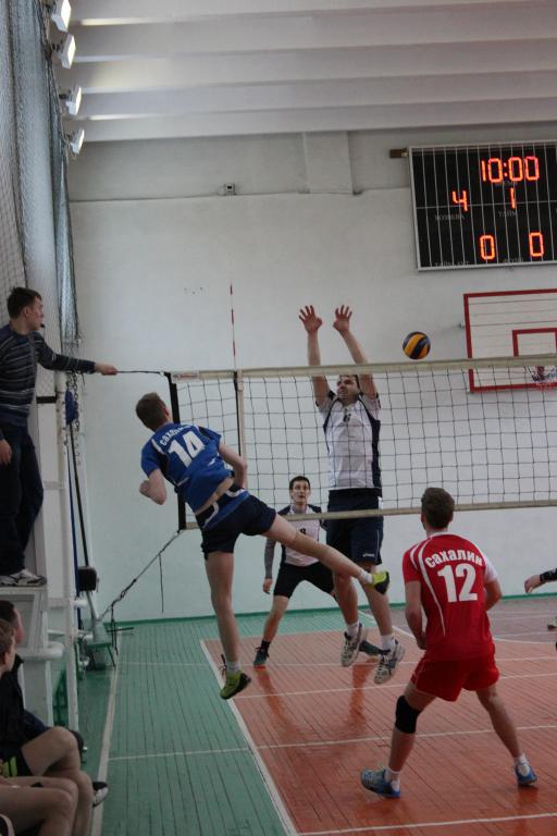 Чемпионат Южно-Сахалинска по волейболу среди мужских команд