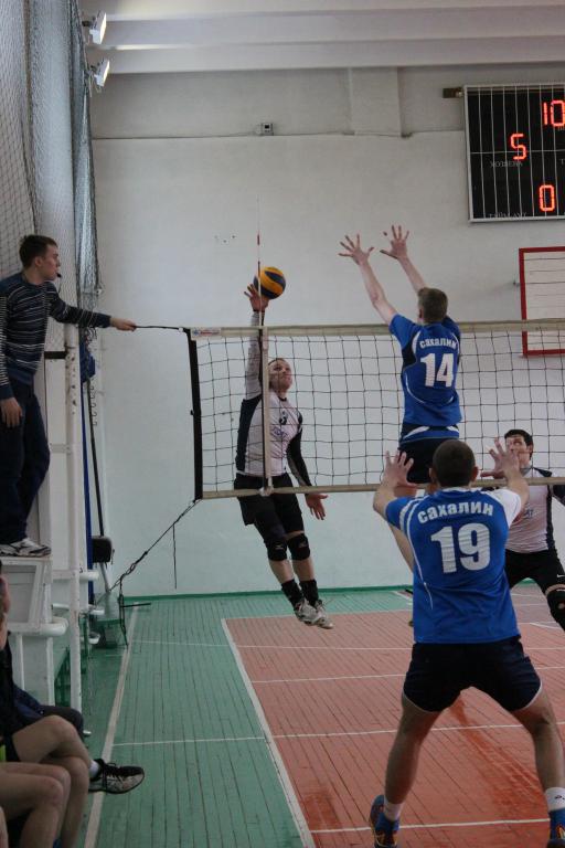 Чемпионат Южно-Сахалинска по волейболу среди мужских команд