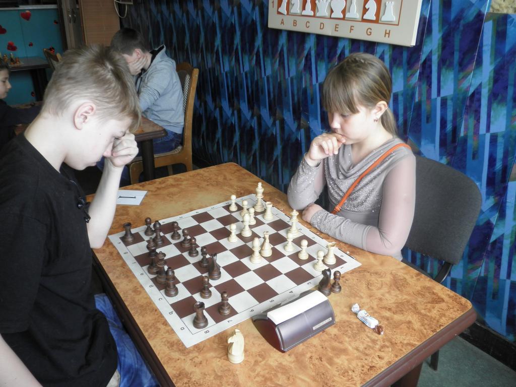 Турнир по быстрым шахматам в Холмске