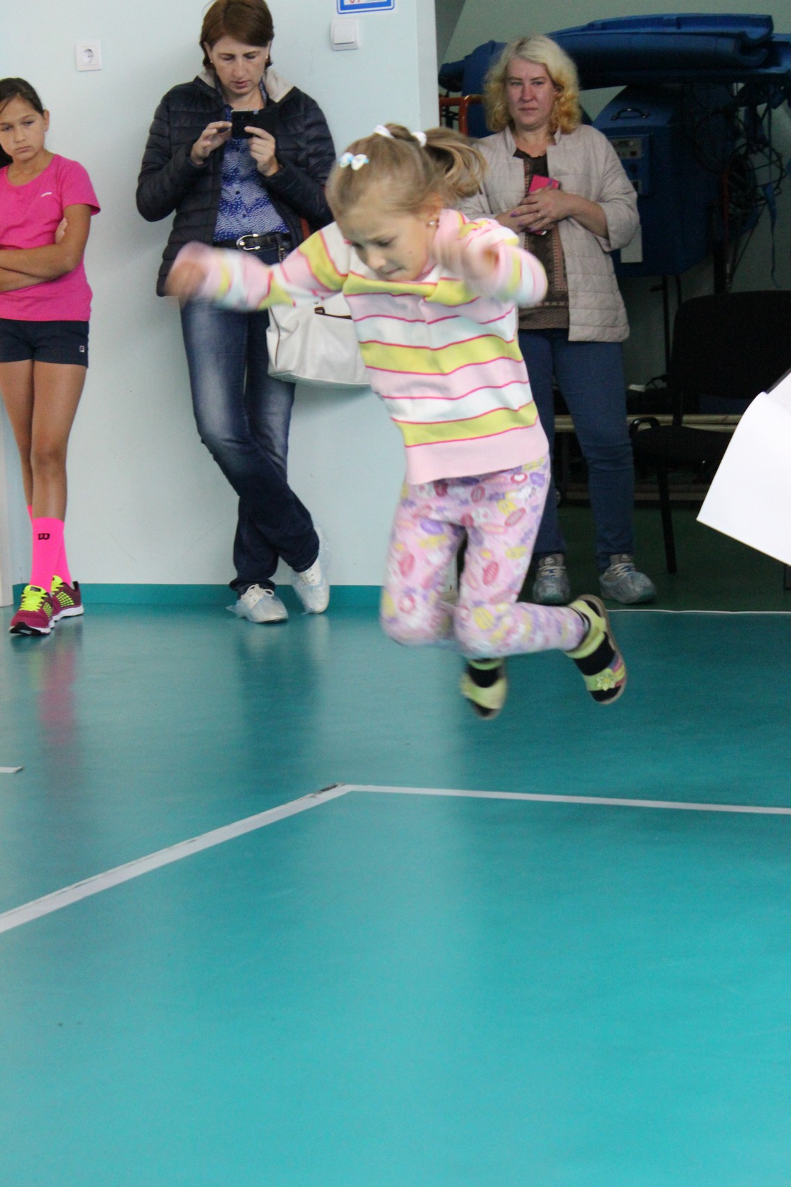 Тестовые испытания в ВЦ "Сахалин" для желающих заниматься волейболом