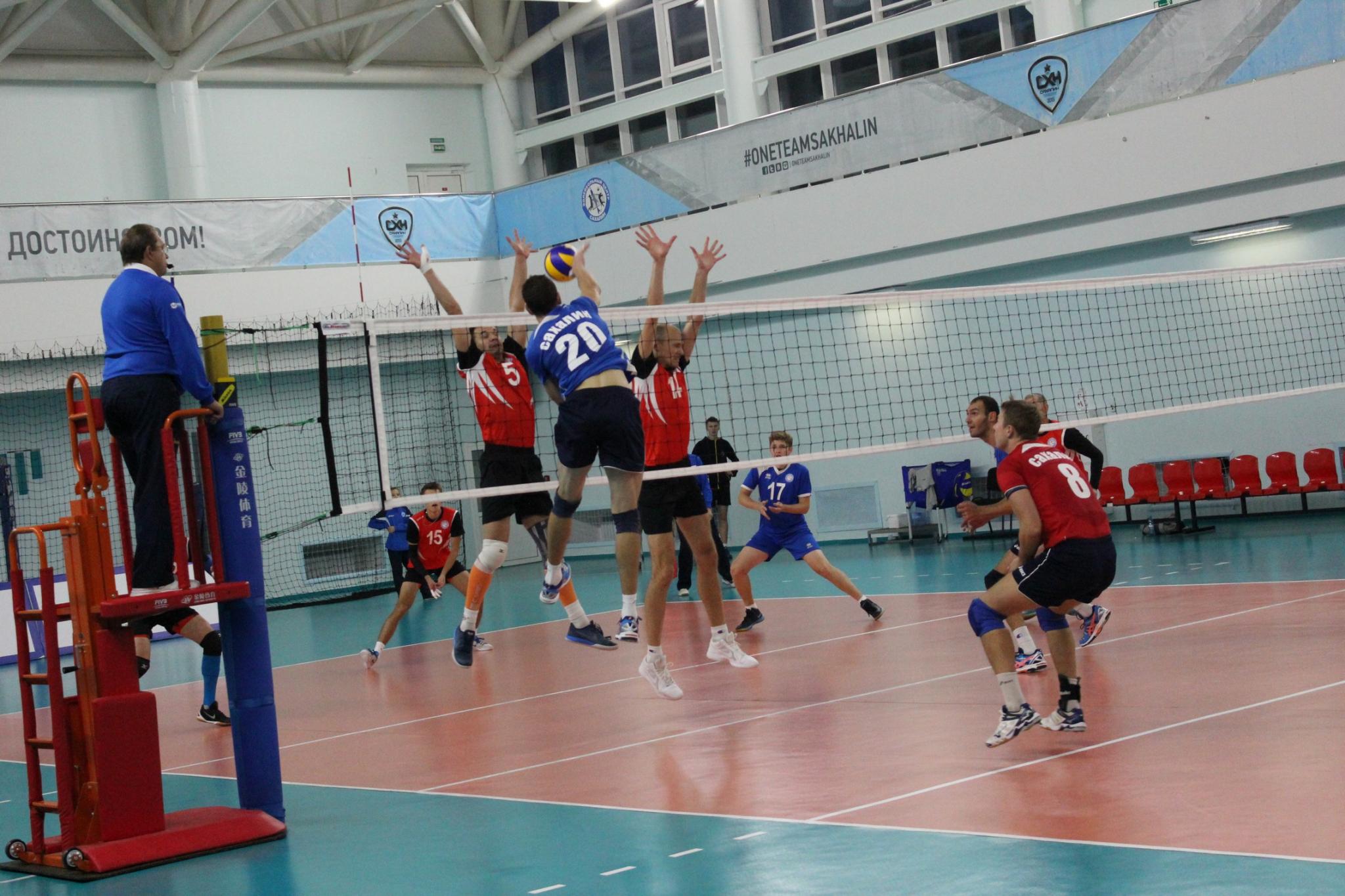 Матч "Элвари Сахалин" - "Ока" (07.10.2016)