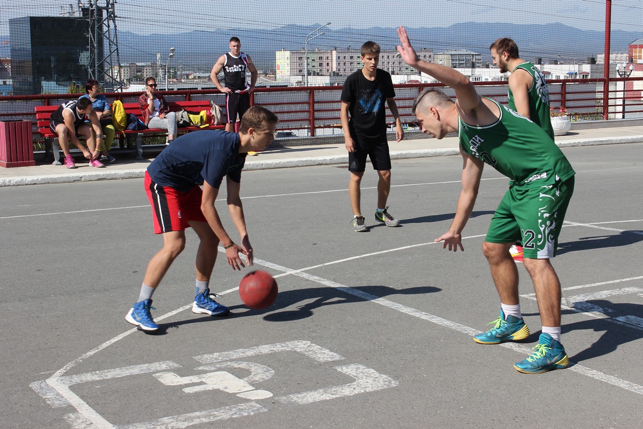 V этап областного турнира по стритболу «Kings of the Court»