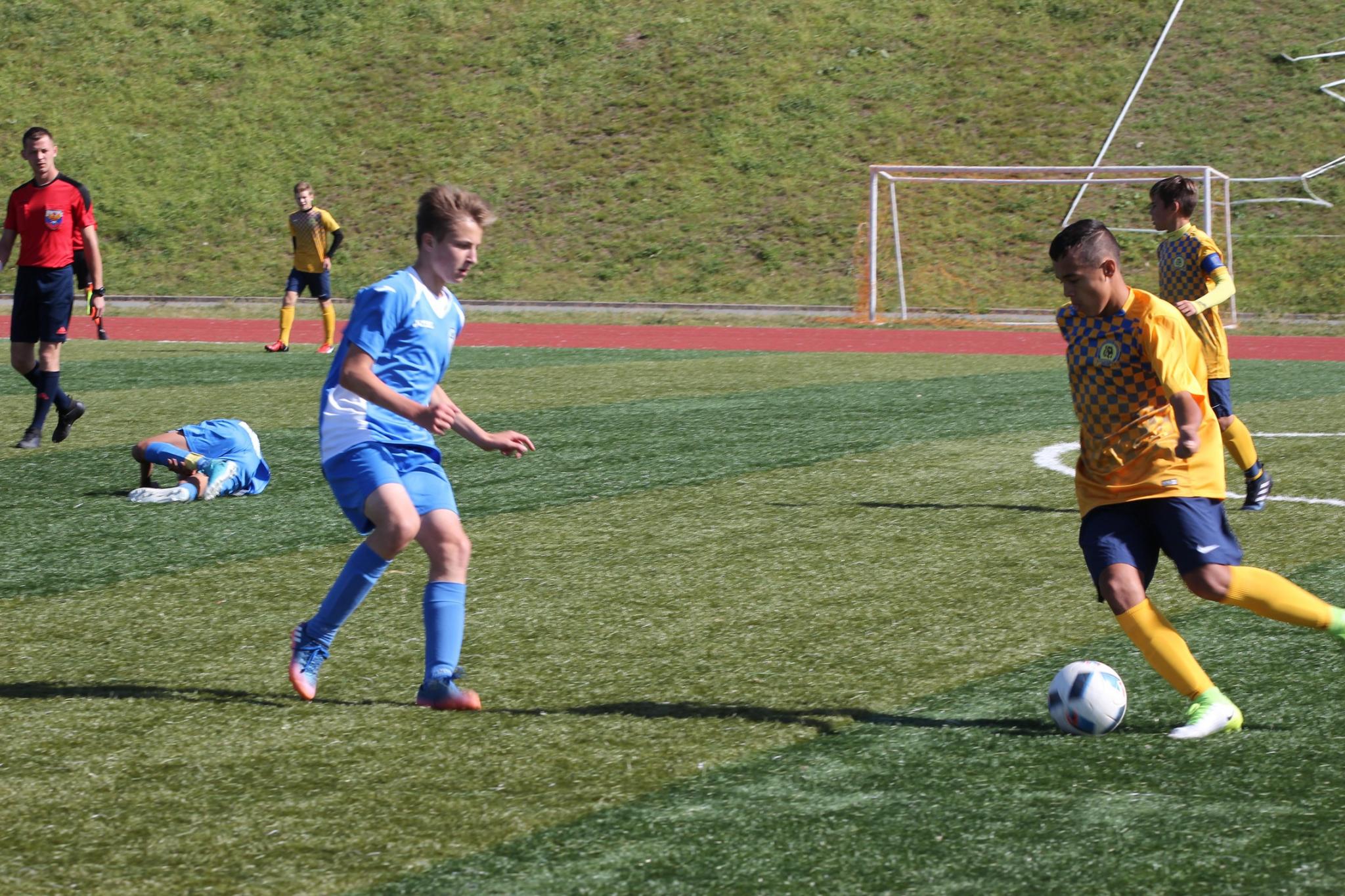 Зональный турнир первенства России по футболу среди юношей 2003 г.р. команд ПФК и спортшкол