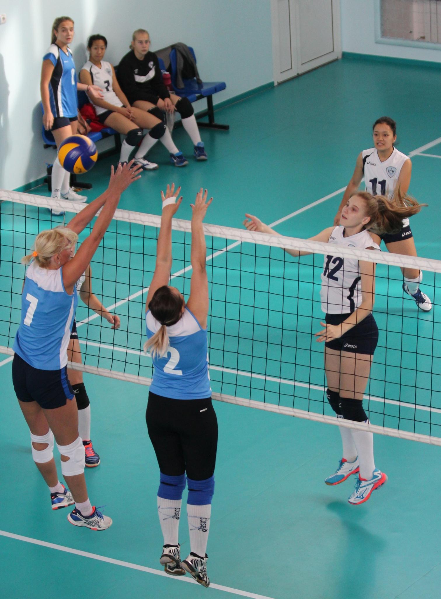 Чемпионат области среди женских команд