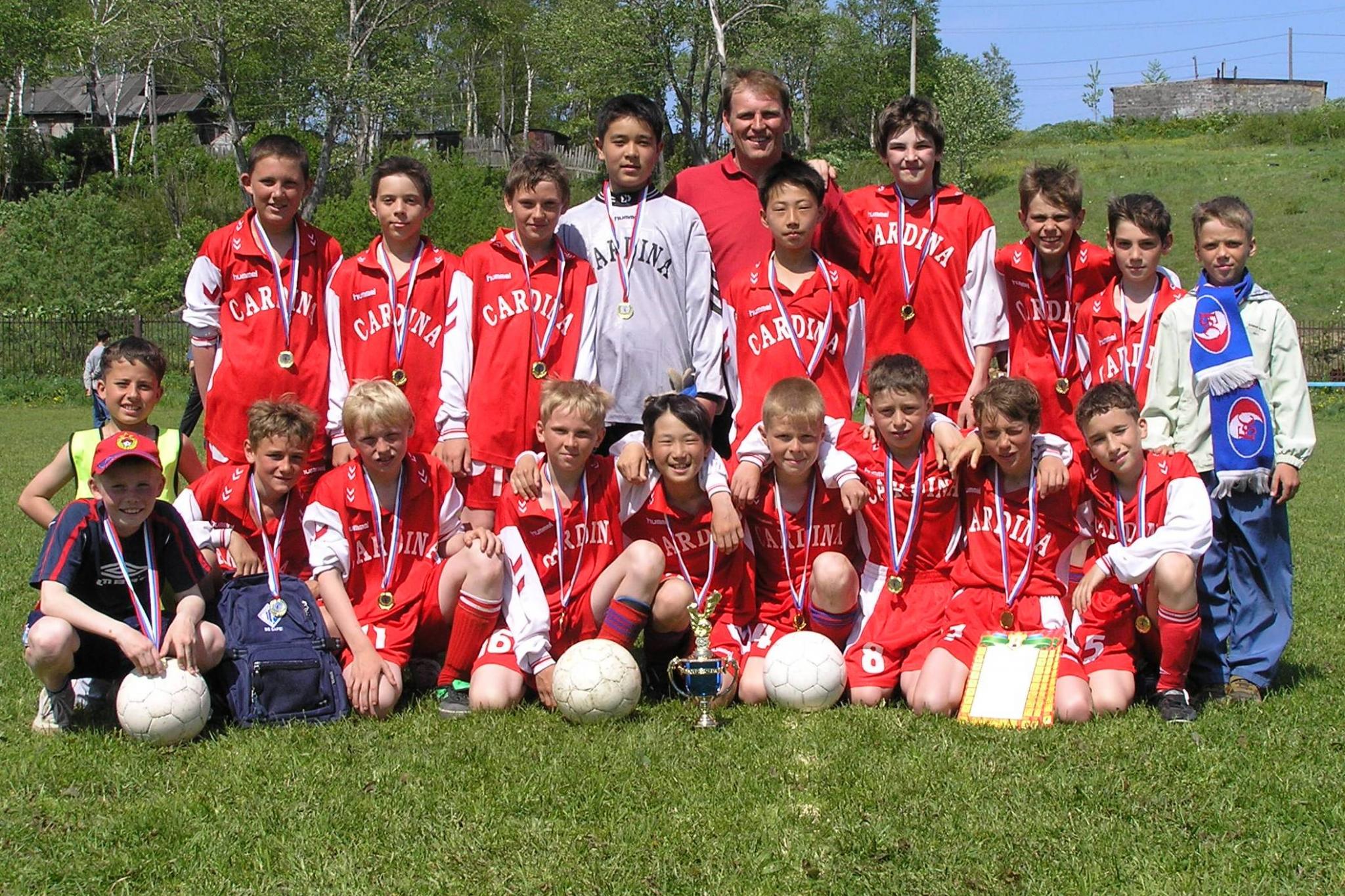 Областной этап турнира "Кожаный мяч" среди мальчиков 1995-1996 г.р. (Долинск, 31.05.2008)