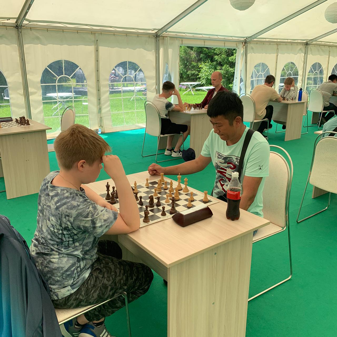 Июльский блиц-турнир на "Санте" (фото Светланы Кругловой)