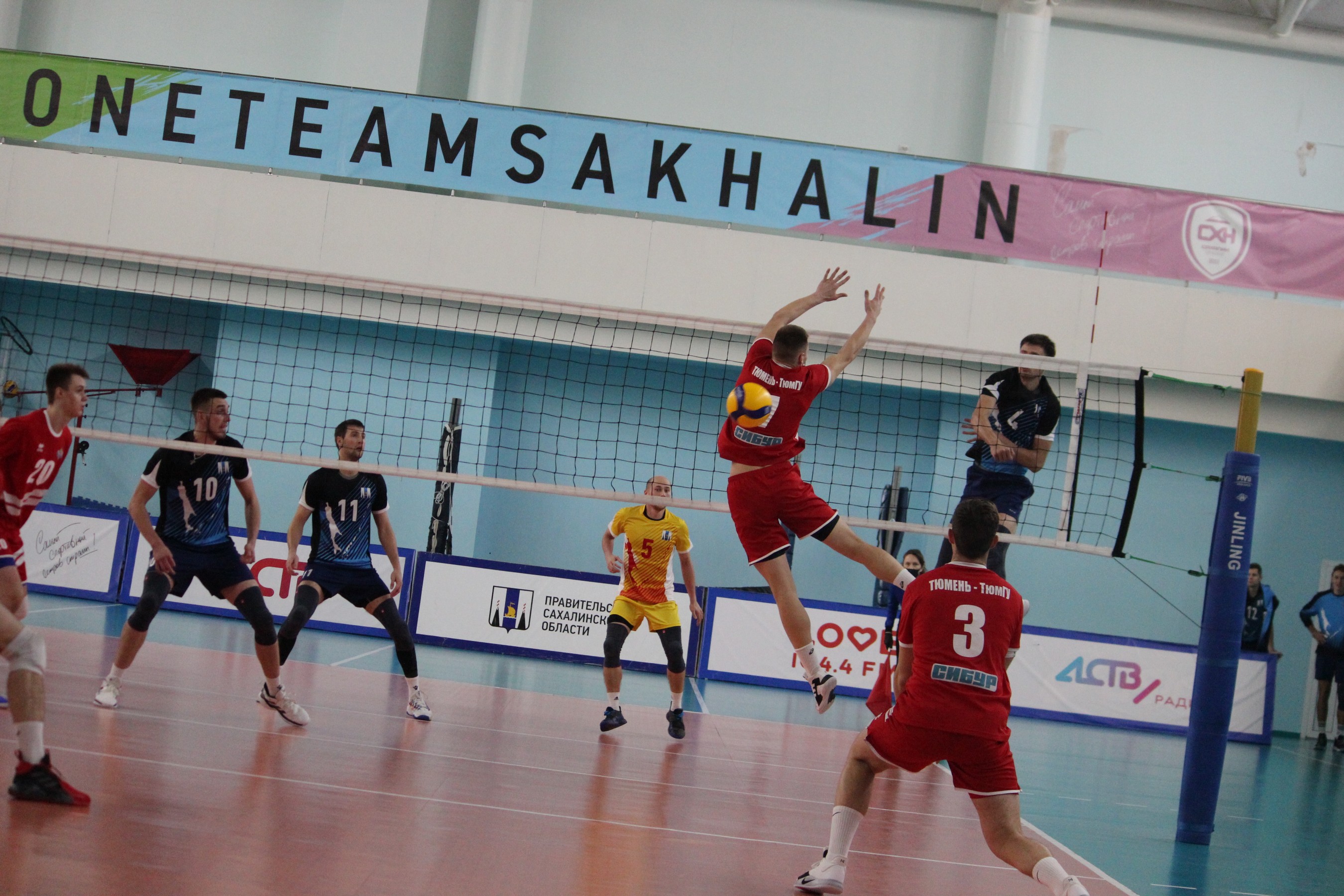 "Элвари-Сахалин" - "Тюмень-ТюмГУ" (08.11.2020)