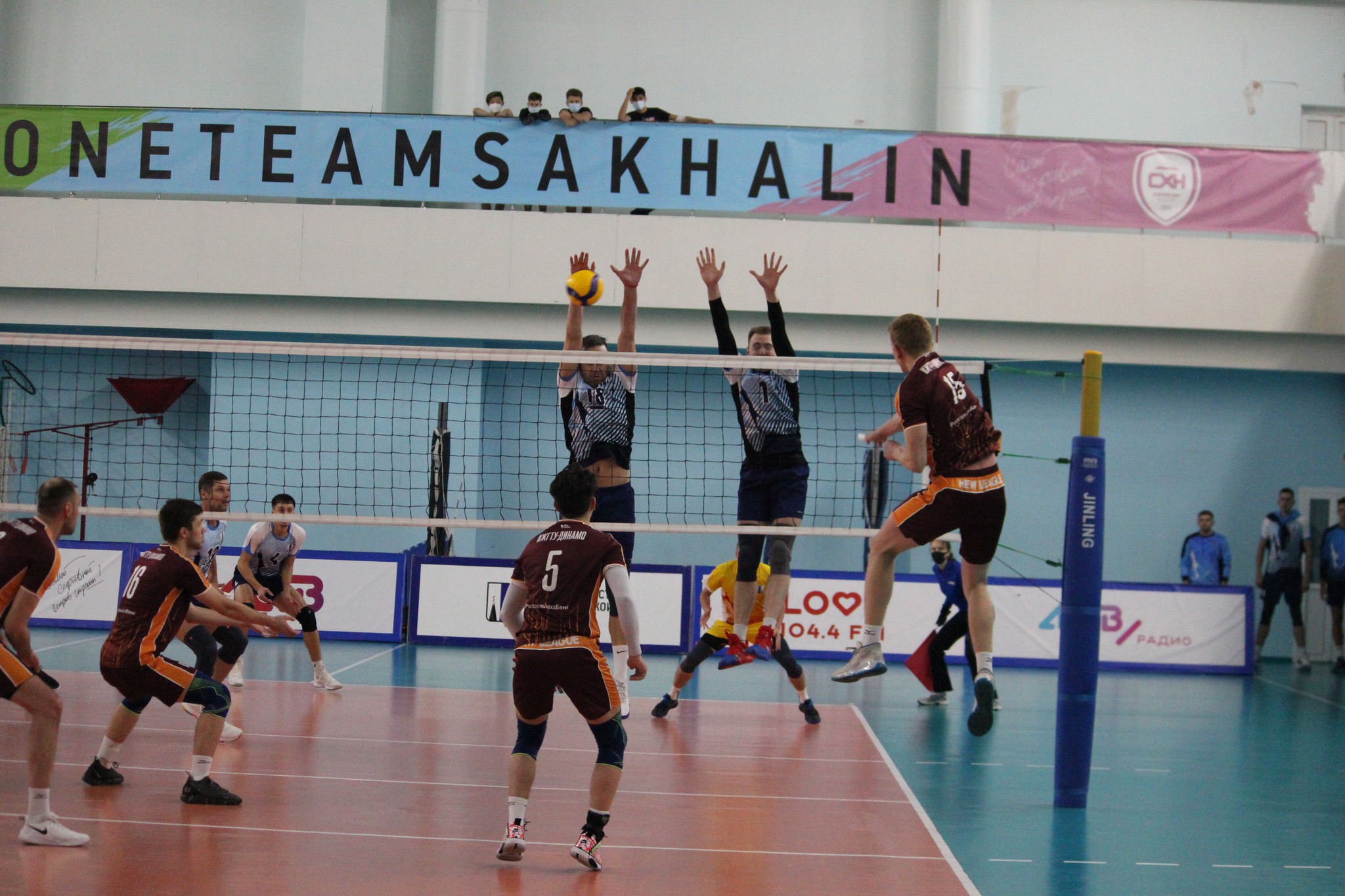 "Элвари-Сахалин" - "ИжГТУ-Динамо" (05.11.2020)