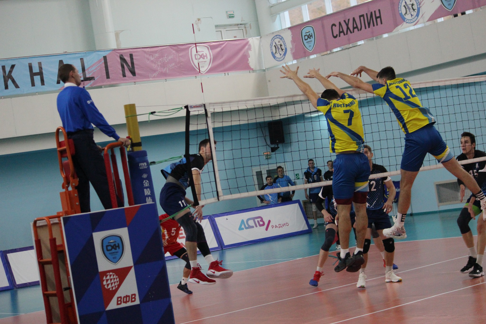 "Элвари-Сахалин" - "Волжанин" (03.11.2020)