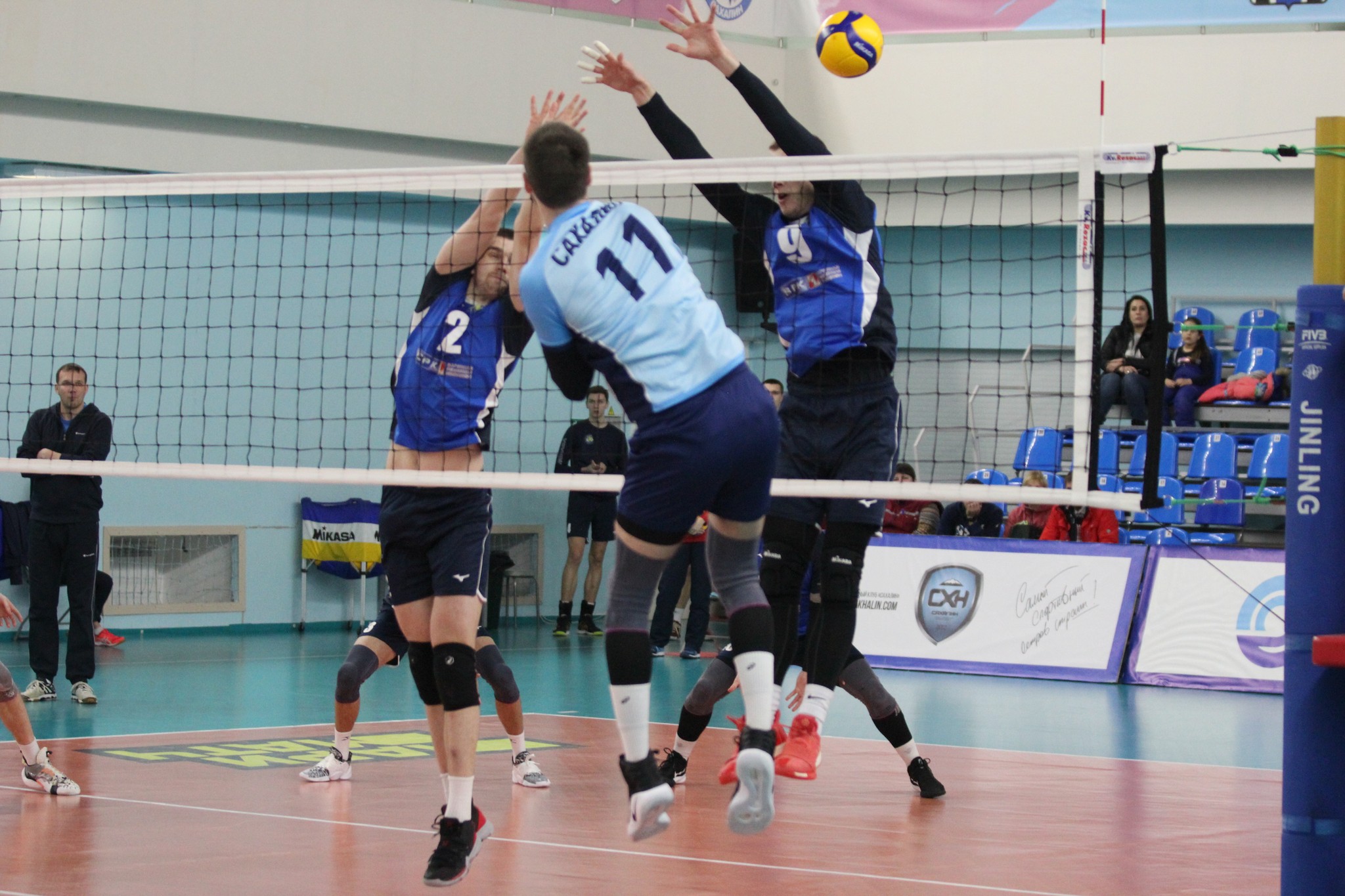 "Элвари-Сахалин" - "Зоркий" (Красногорск) - 3:0