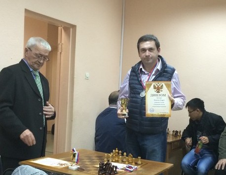Международный мастер по шахматам Алексей Романов
