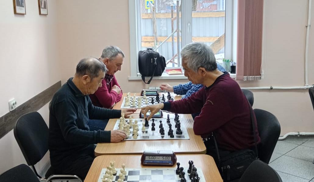 Блиц-турнир ветеранов, посвященный памяти А.А. Хапочкина