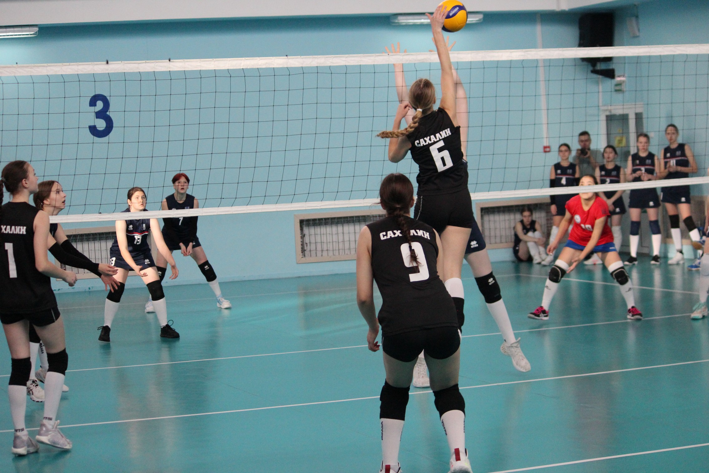 Первенство области по волейболу среди юношей и девушек 2009-2010 г.р.