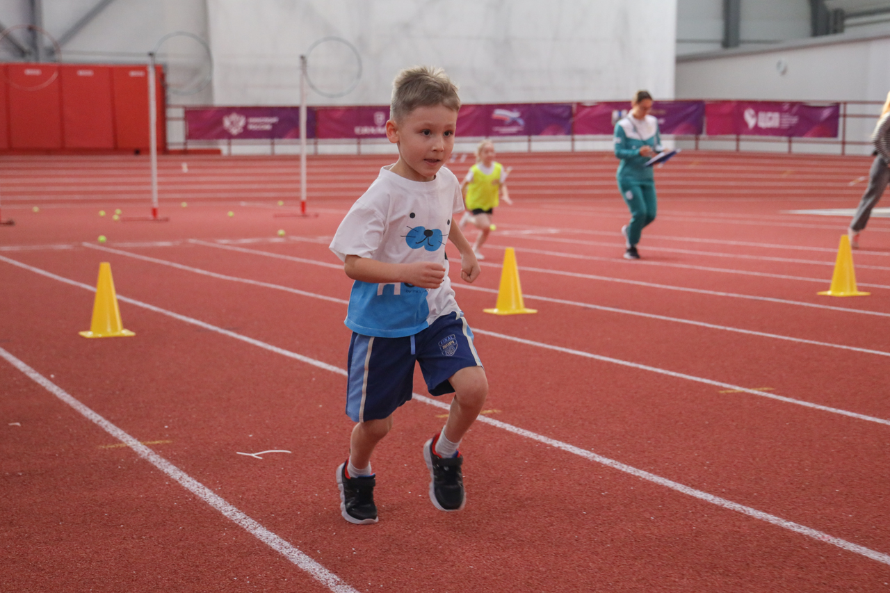 Эстафета юных чемпионов ВФСК ГТО среди воспитанников детсадов