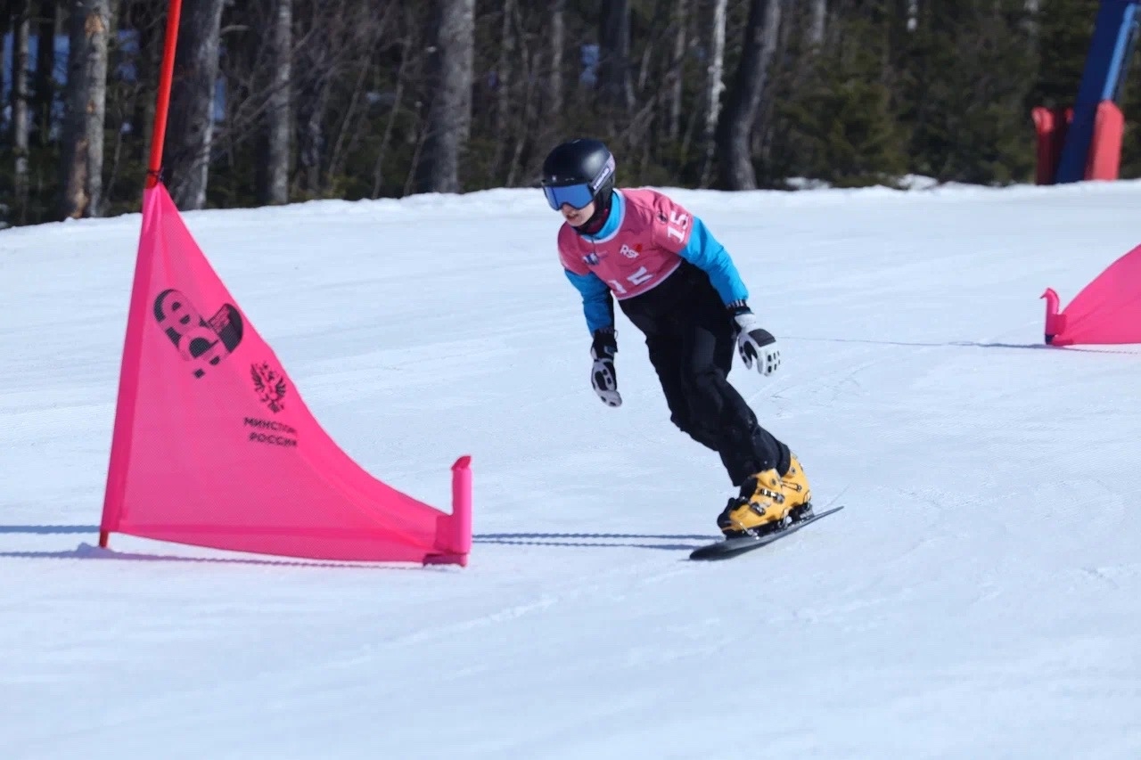Первенство области в параллельном слаломе